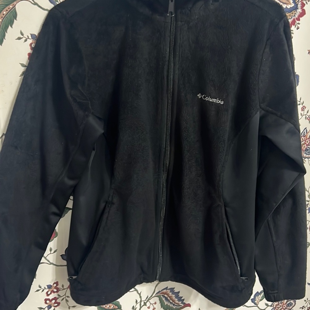 Black medium columbia jacket